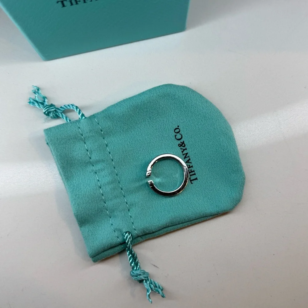 Tiffany T Square Ring in Sterling Silver - Picture 5 of 9